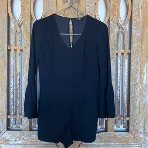 Massimo Fabbro Italy Ruffle Sleeve Romper MEDIUM ** EXCELLENT